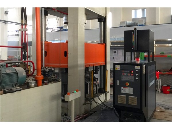 高溫模溫機(jī)質(zhì)量如何「歐能機(jī)械」十余年設(shè)計(jì)研發(fā)值得信賴(lài)