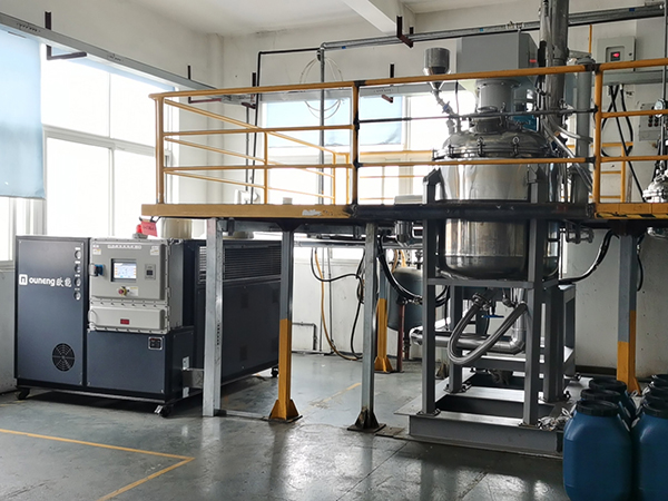 防爆冷熱一體油溫機控溫，保障化工醫藥生產安全