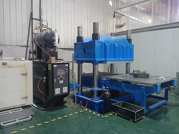 電加熱導(dǎo)熱油設(shè)備有哪些？選對效率翻倍