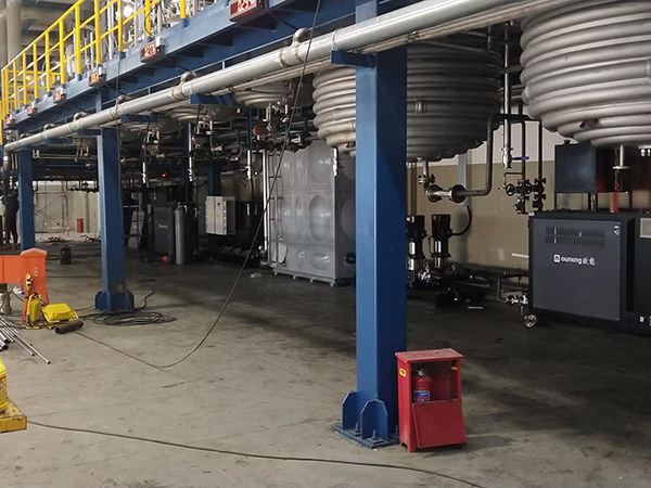 新材料研發(fā)試驗(yàn)驗(yàn)證高溫反應(yīng)釜模溫機(jī)