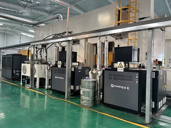 電加熱導(dǎo)熱油設(shè)備耐用性怎么樣？使用壽命的影響因素