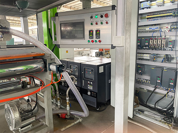 發(fā)泡擠塑控溫模溫機溫度控制，擠塑生產(chǎn)新利器